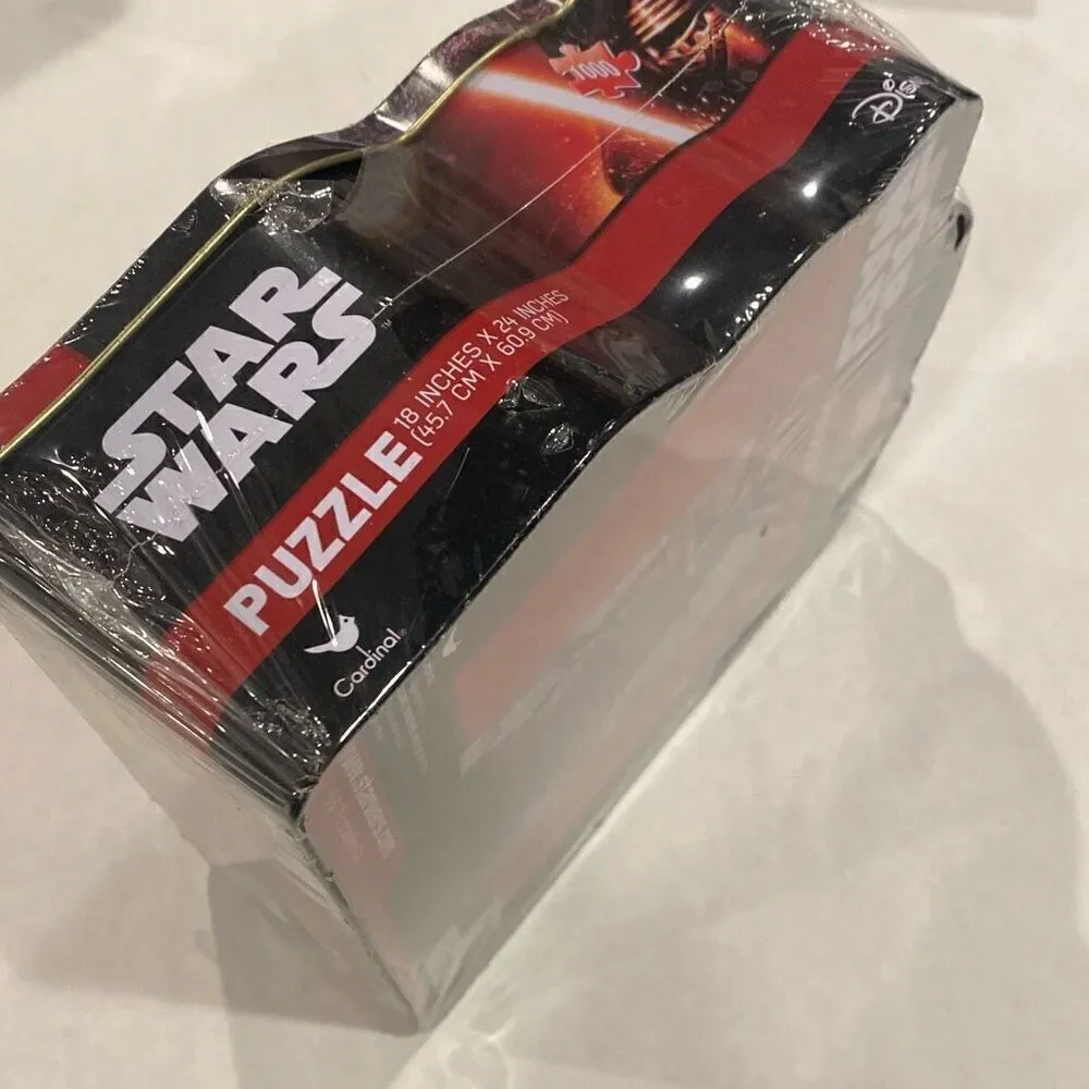 NEW Star Wars Jigsaw Puzzle 18”x24” The Force Awakens 1000 Pieces Collector Tin